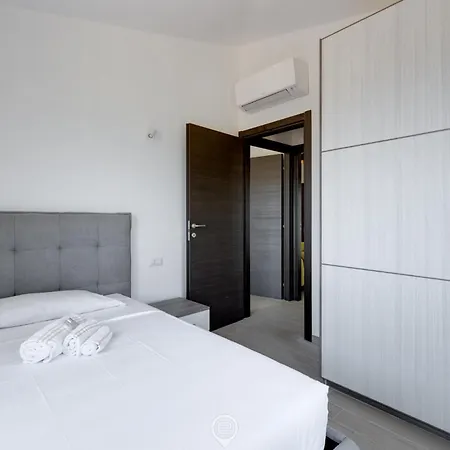 Mandarin 6 * Arbatax